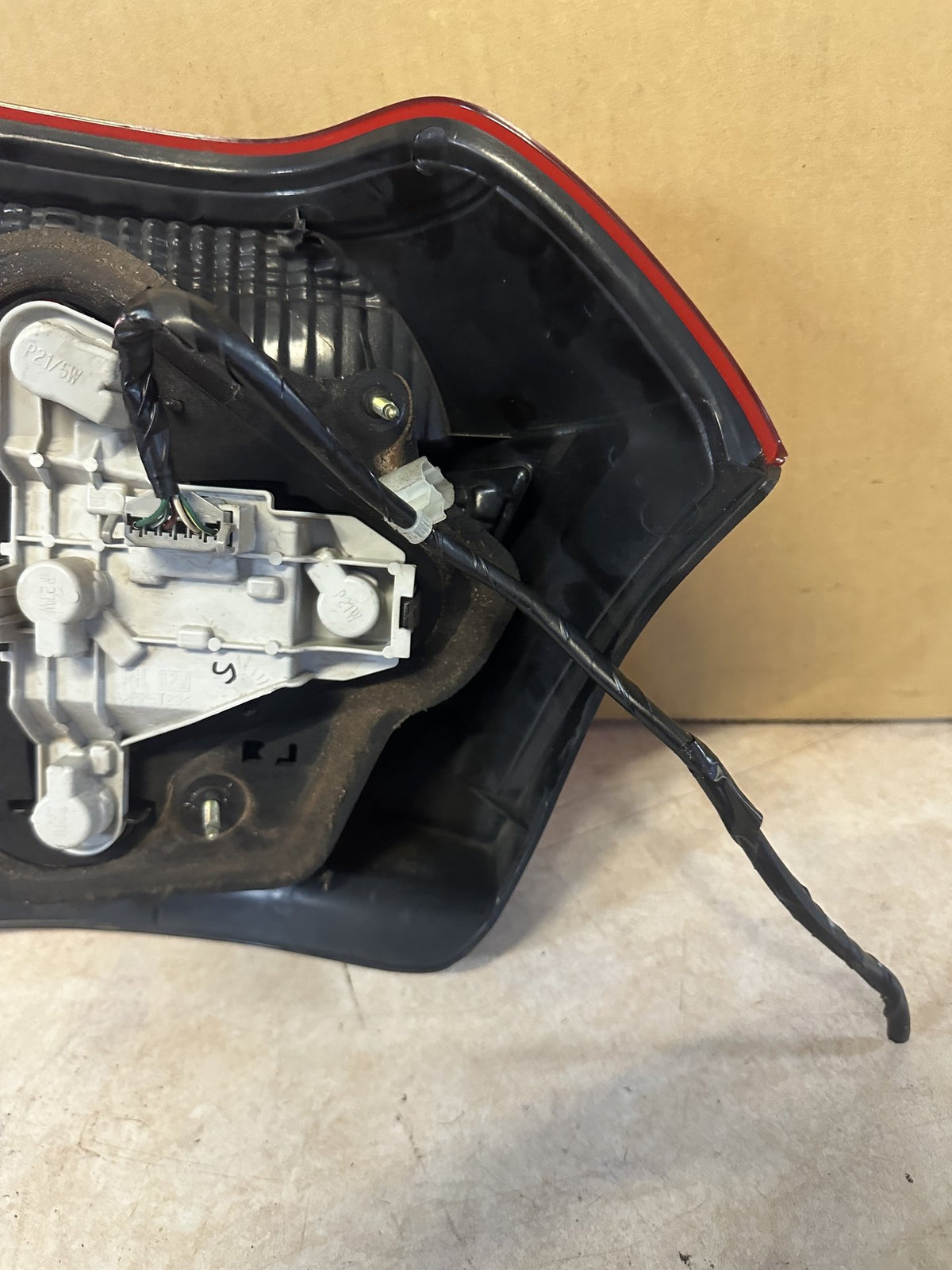 2004 Toyota Corolla - Right Taillight