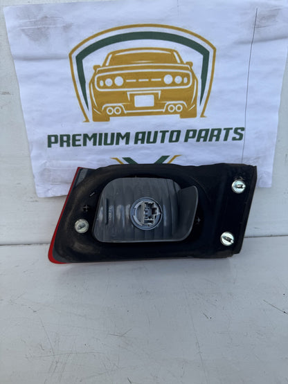2009  CU Left Boot Light