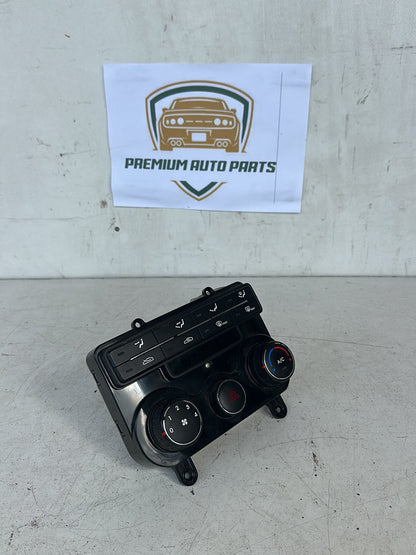 2009 Hyundai i30 FD Hatchback Heater/AC Controls