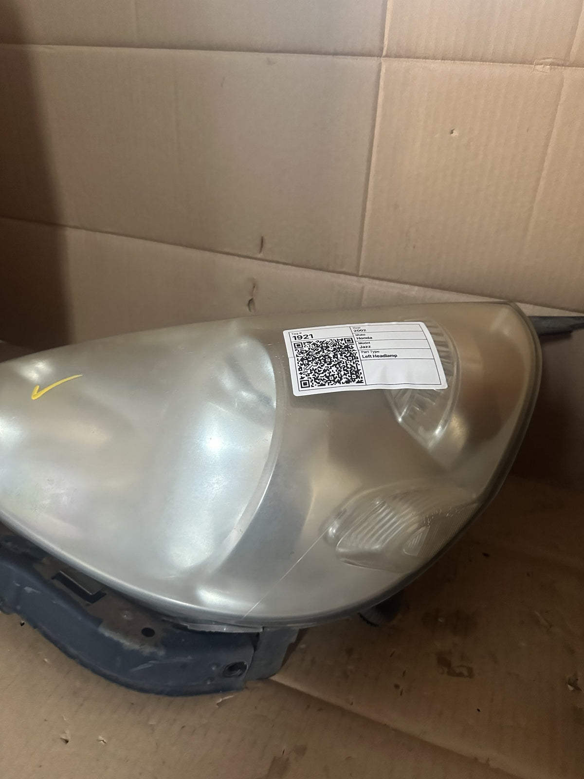 2002 Honda Jazz Hatchback Left Headlight P2188
