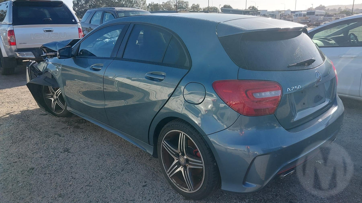 2013 Mercedes-Benz A250
