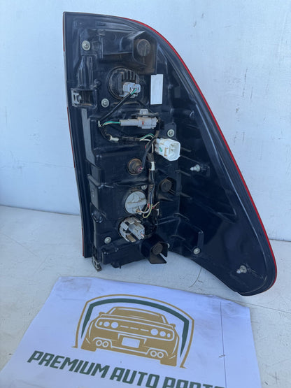 2023 Toyota Hilux Pickup Left Taillight koito 0K-186