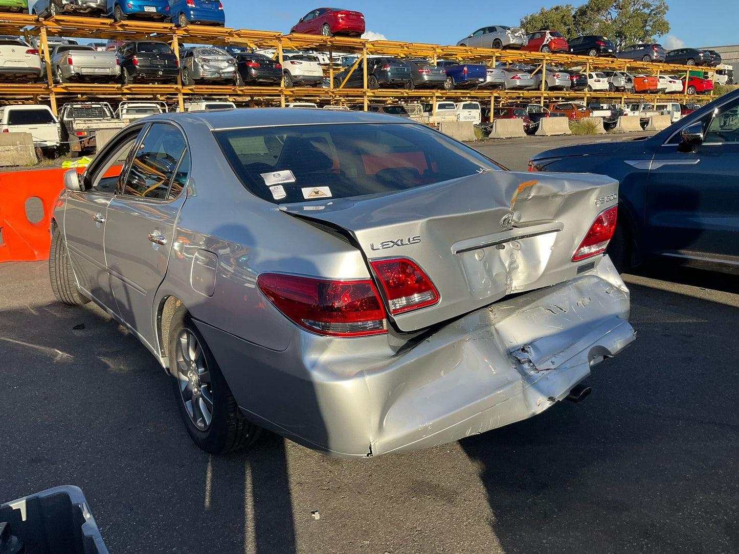 2005 Lexus ES300  V30Sedan 
Lexus
ES300