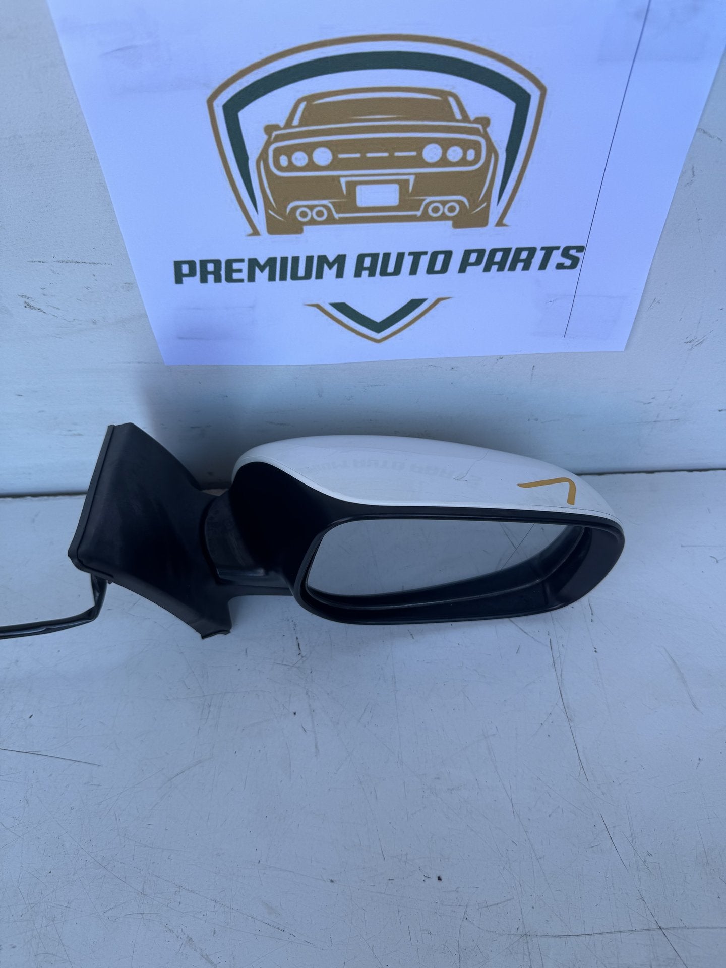 2010  E150 Right Door Mirror
