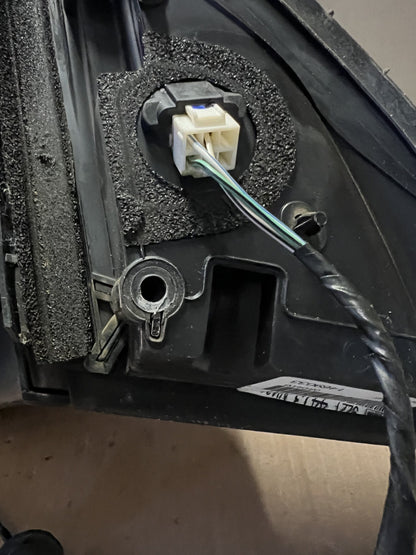 2009 Holden Commodore - Left Door Mirror