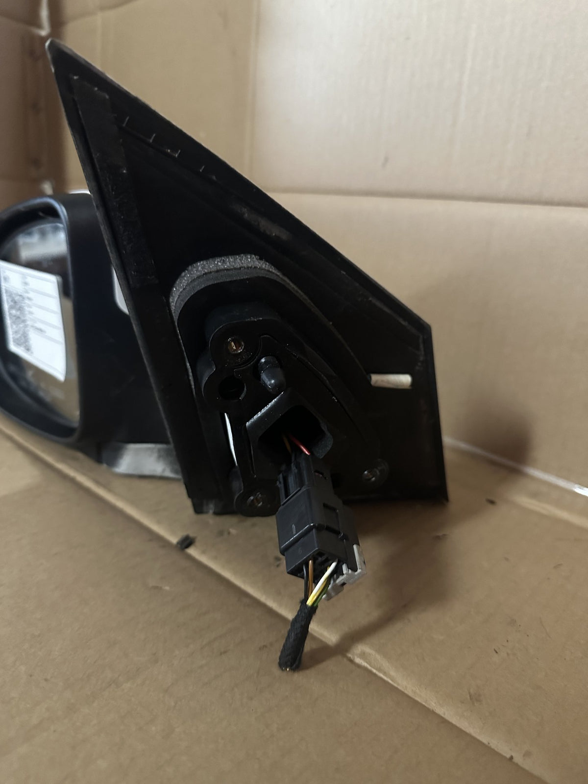 2011-2016 Holden Cruze JH Sedan Left Door Mirror 027379