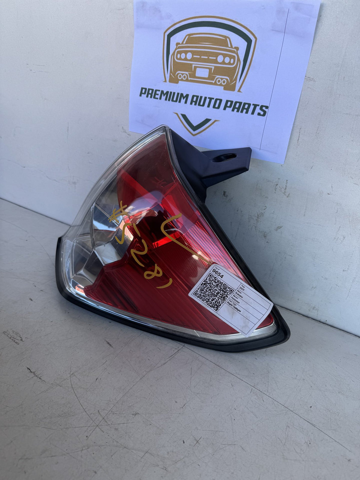 2011 Subaru Forester Right Taillight