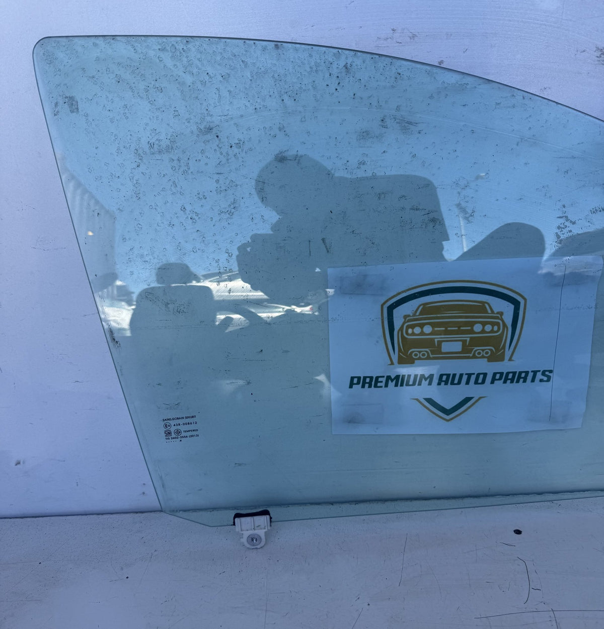 2024 Mitsubishi Triton - Right Front Door Window