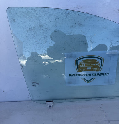 2024 Mitsubishi Triton - Right Front Door Window