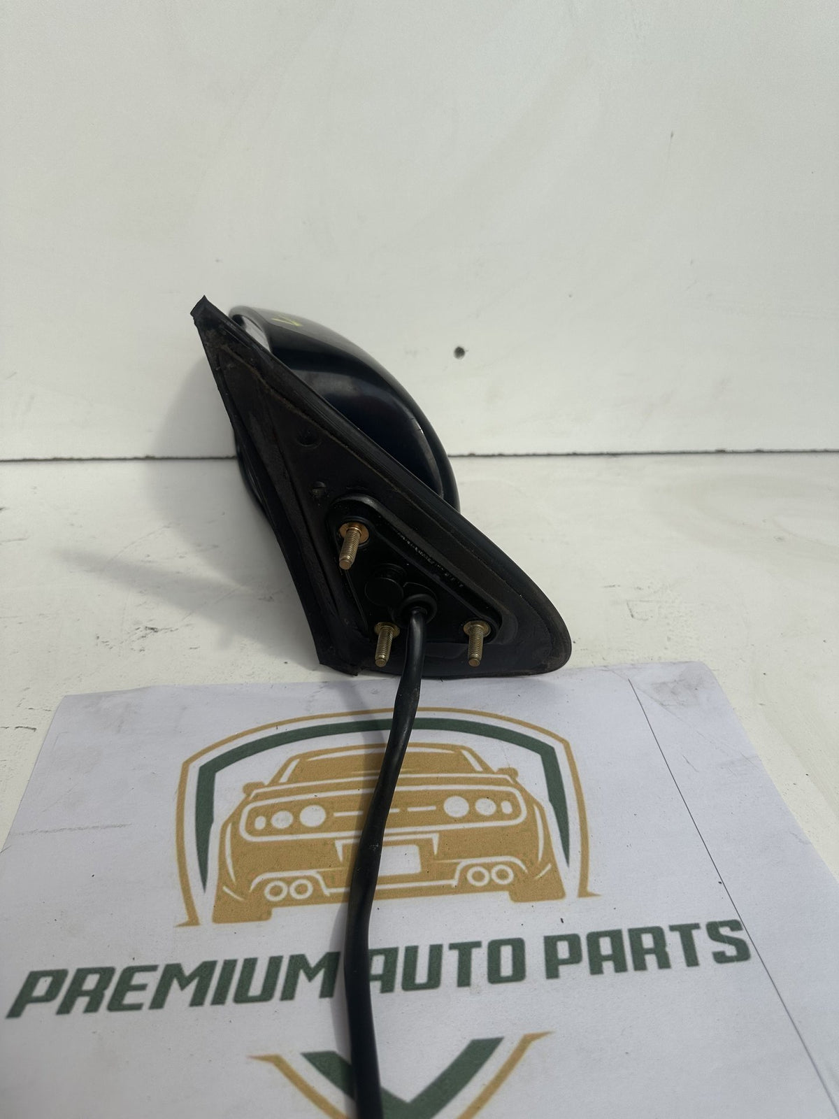 2001 Toyota Avalon X10 MCX10 - Left Door Mirror
