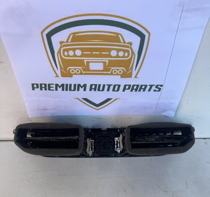2020   Dash Air Vent Centre