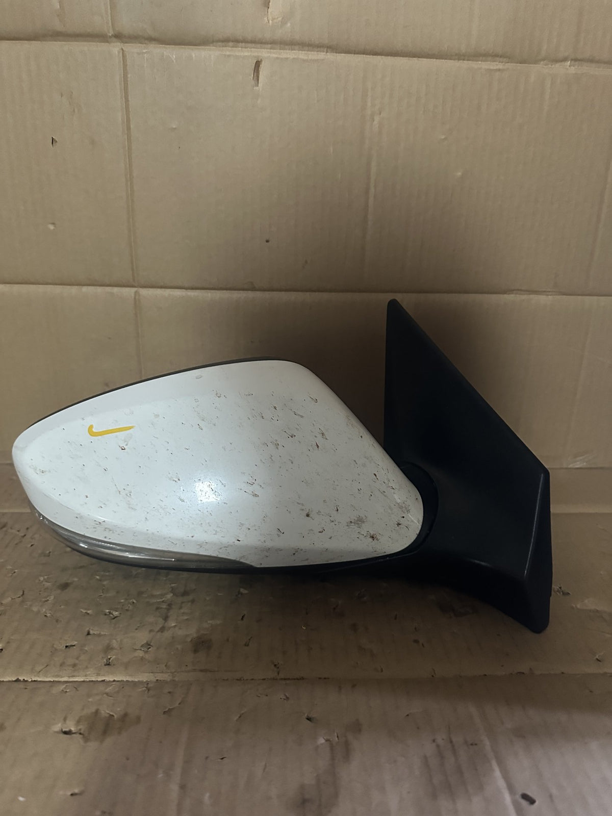2013 Hyundai Elantra N/A Sedan Right Door Mirror 023404