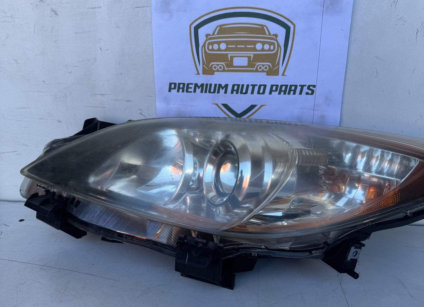 2011   Left Headlight