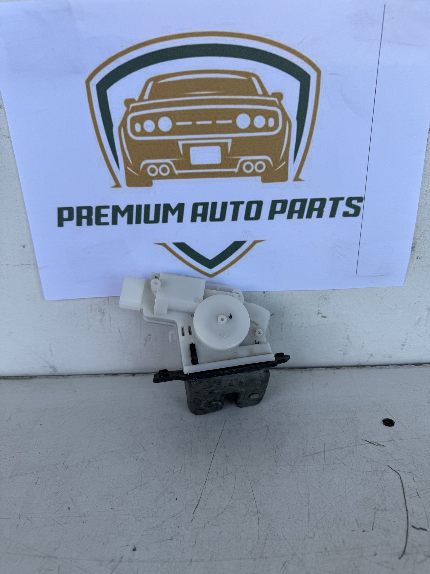 2017 Toyota RAV4 Station Wagon Tailgate Lock Actuator