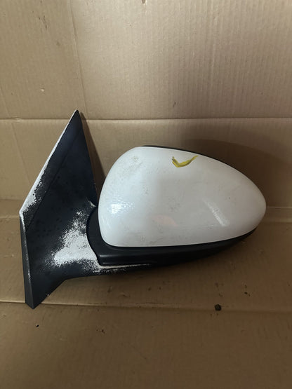 2011-2016 Holden Cruze JH Sedan Left Door Mirror 027379