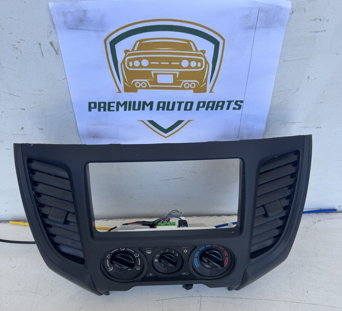 2024 Mitsubishi Triton - Heater/AC Controls