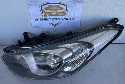 2015 Hyundai i30 GD Hatchback Left Headlight