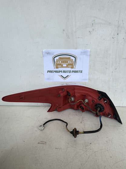 2014 Nissan Altima Right Taillight