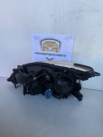 2014 Nissan Pulsar B17 Sedan Right Headlight