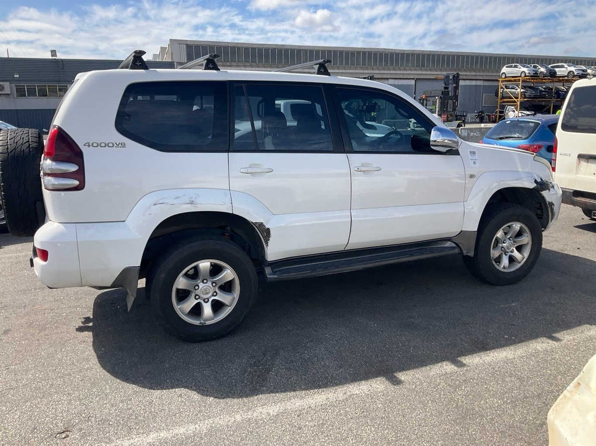 2005 Toyota Land Cruiser Prado