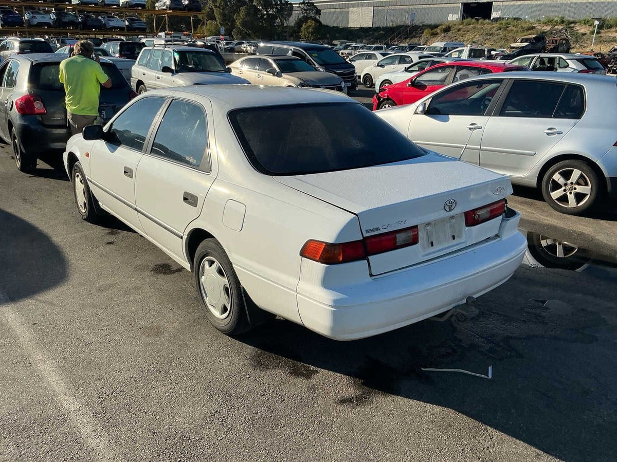 1999 Toyota Camry CSi XV20