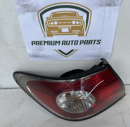 2003   Left Taillight