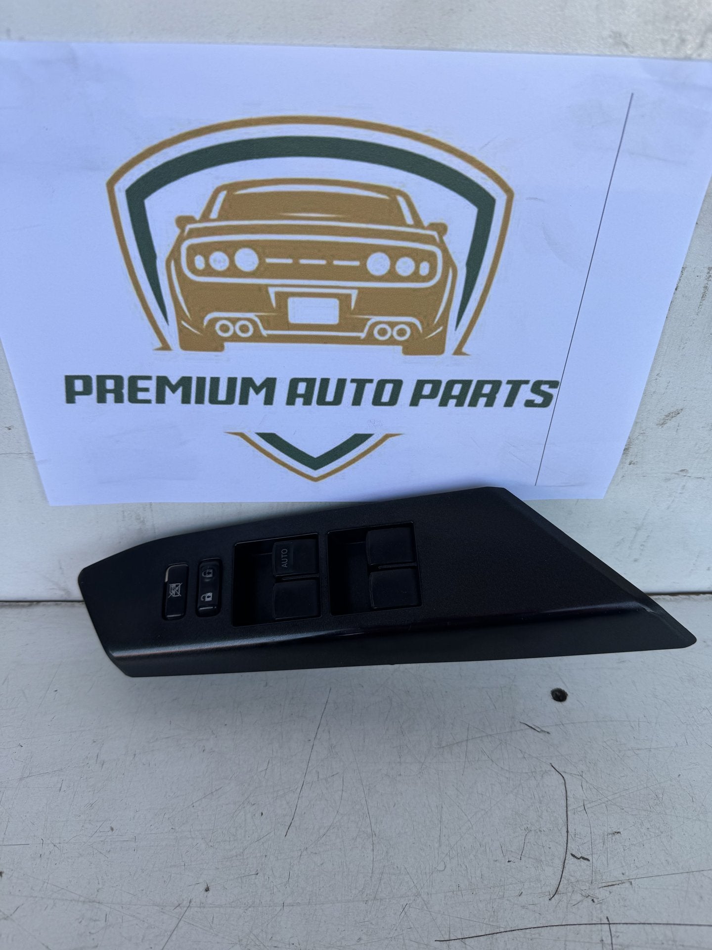 2017 Toyota RAV4 Station Wagon Master Power Window Switch