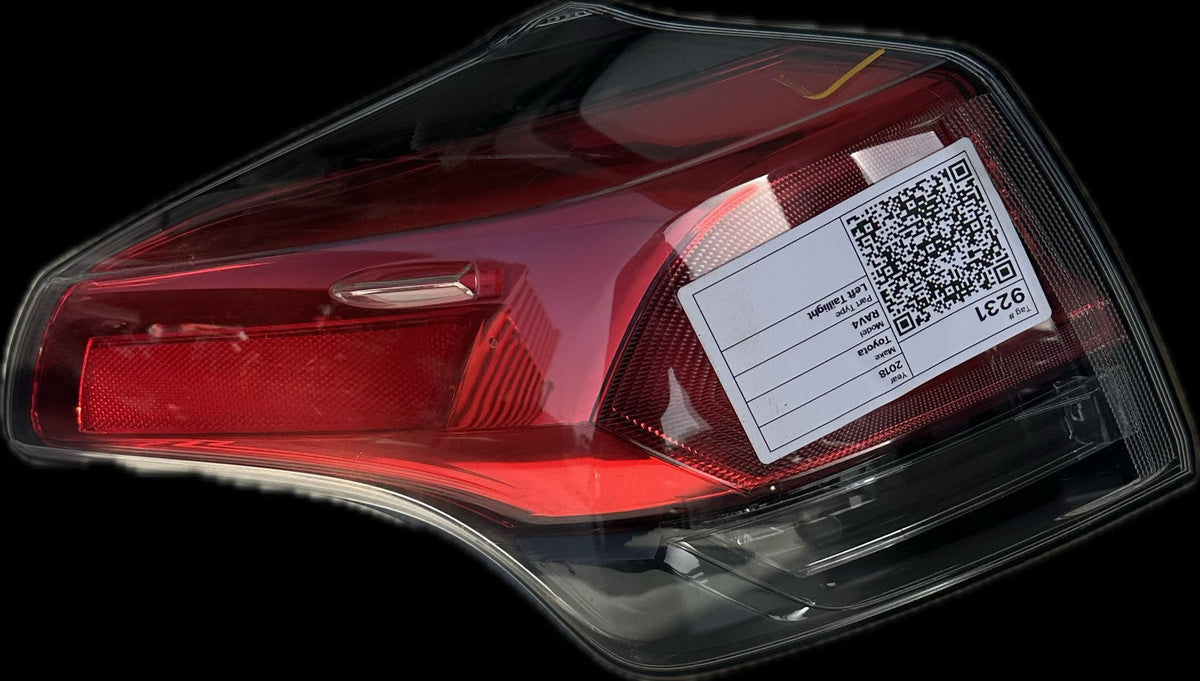 2018 Toyota RAV4 SUV Left Taillight