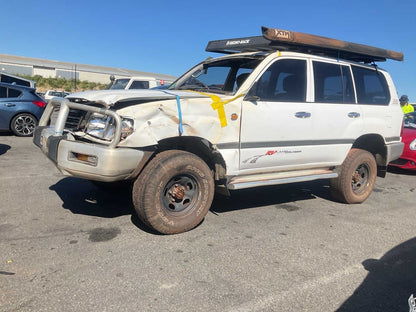 2001 Toyota Land Cruiser J100