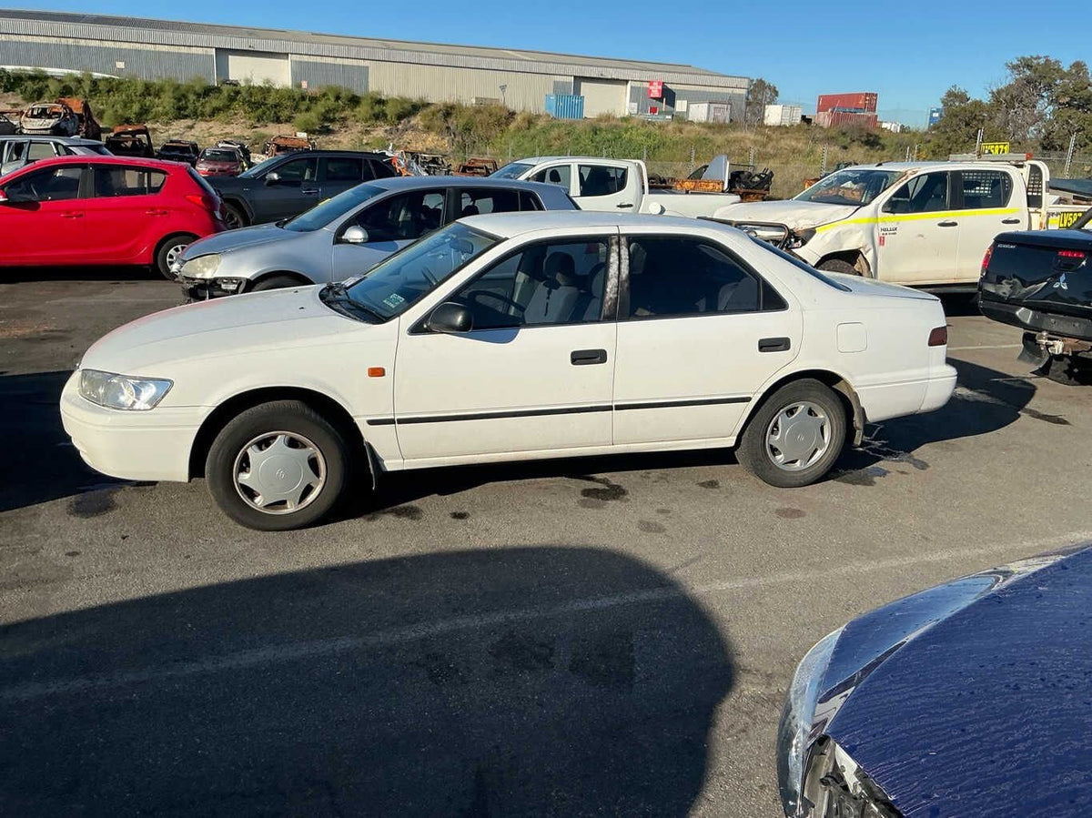 1999 Toyota Camry CSi XV20