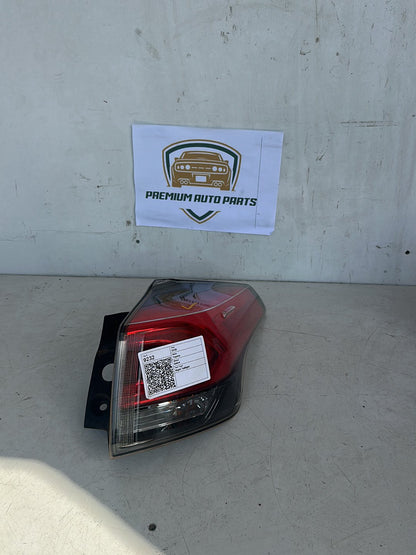 2018 Toyota RAV4 SUV Right Taillight