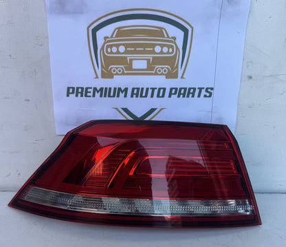 2018   Left Taillight
