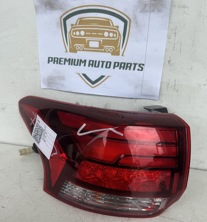 2017 Mitsubishi Outlander GF*W Station Wagon Left Taillight
