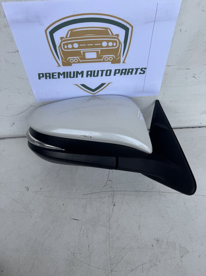 2015  U50 Right Door Mirror
