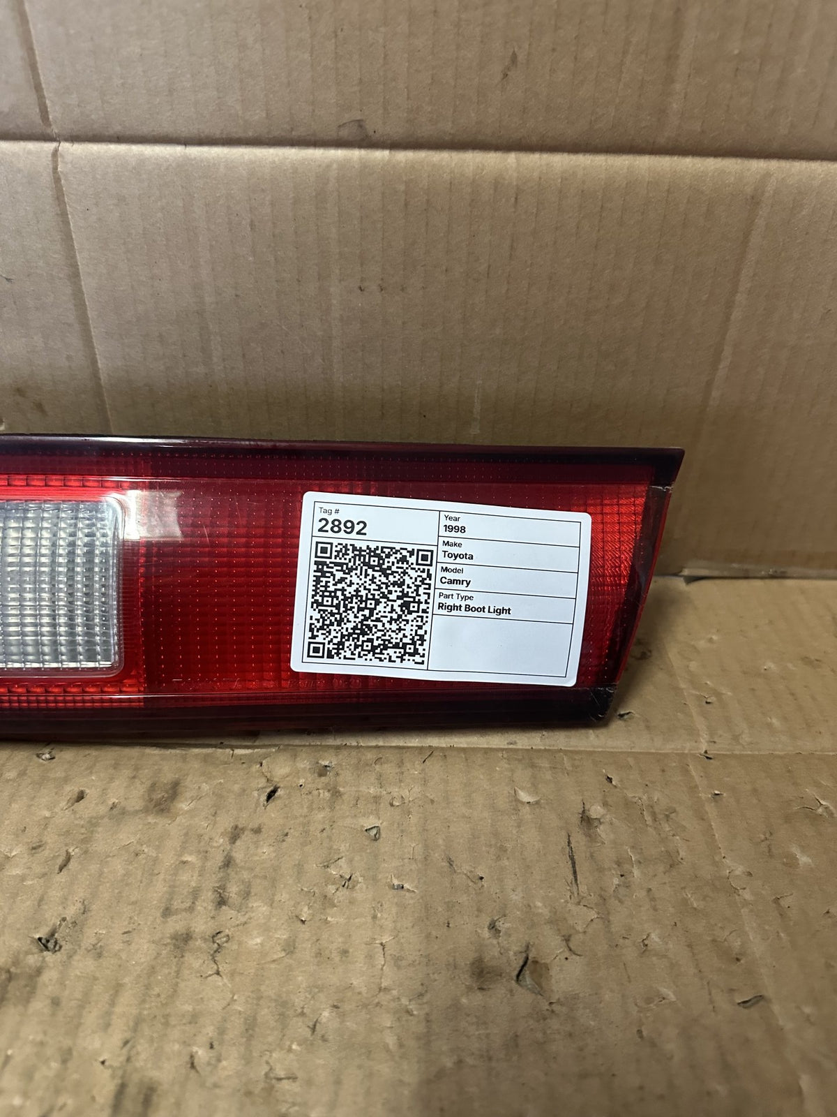 1998 Toyota Camry XV20 - Right Boot Light