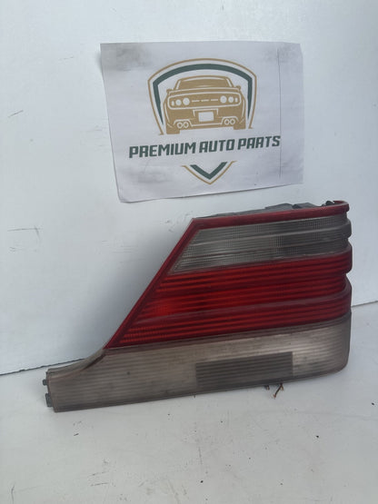 1996 Mercedes-Benz S280 Sedan Right Taillight 199200