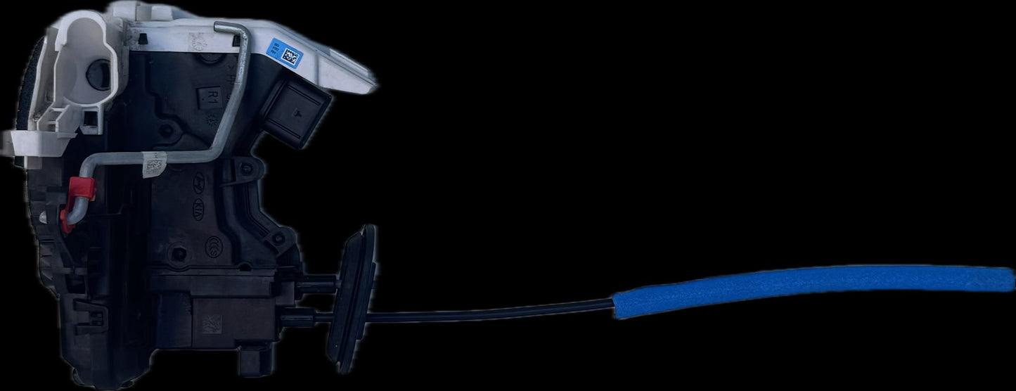 2020   Right Front Door Lock Actuator