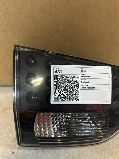 2010 Mitsubishi Outlander - Left Boot Light