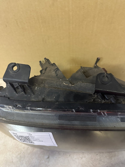 2010 Holden Commodore Commodore Right Headlight