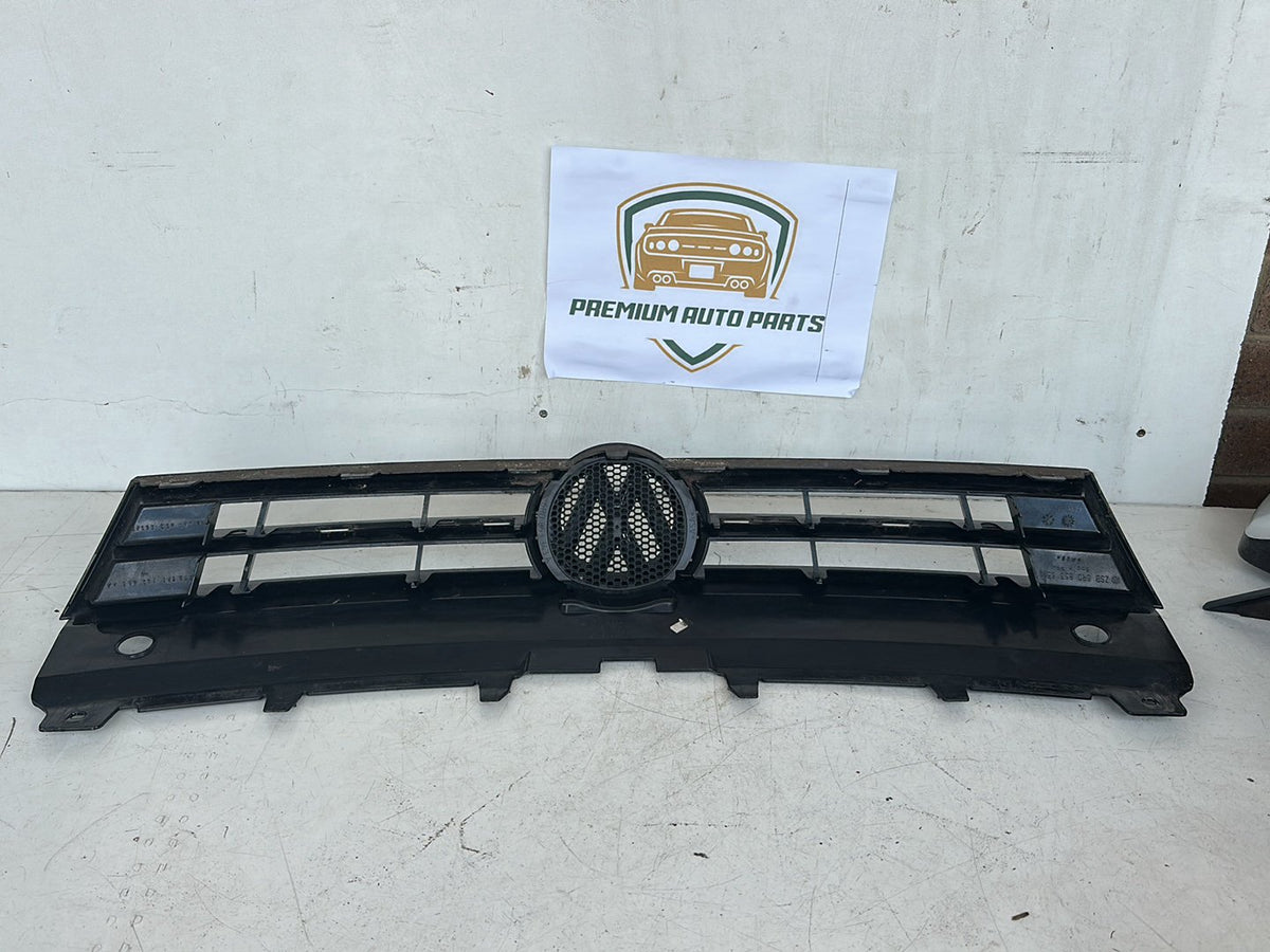 2012 Volkswagen Polo Hatchback Grille