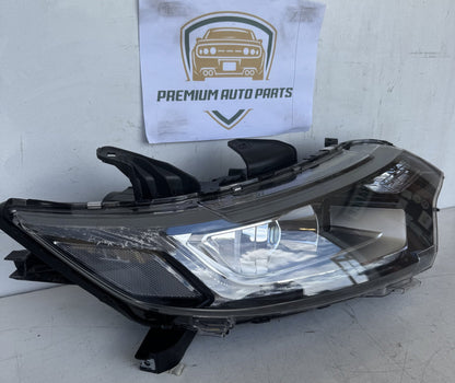 2017 Mitsubishi Outlander GF*W Station Wagon Right Headlight