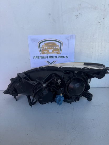 2014 Nissan Pulsar B17 Sedan Right Headlight