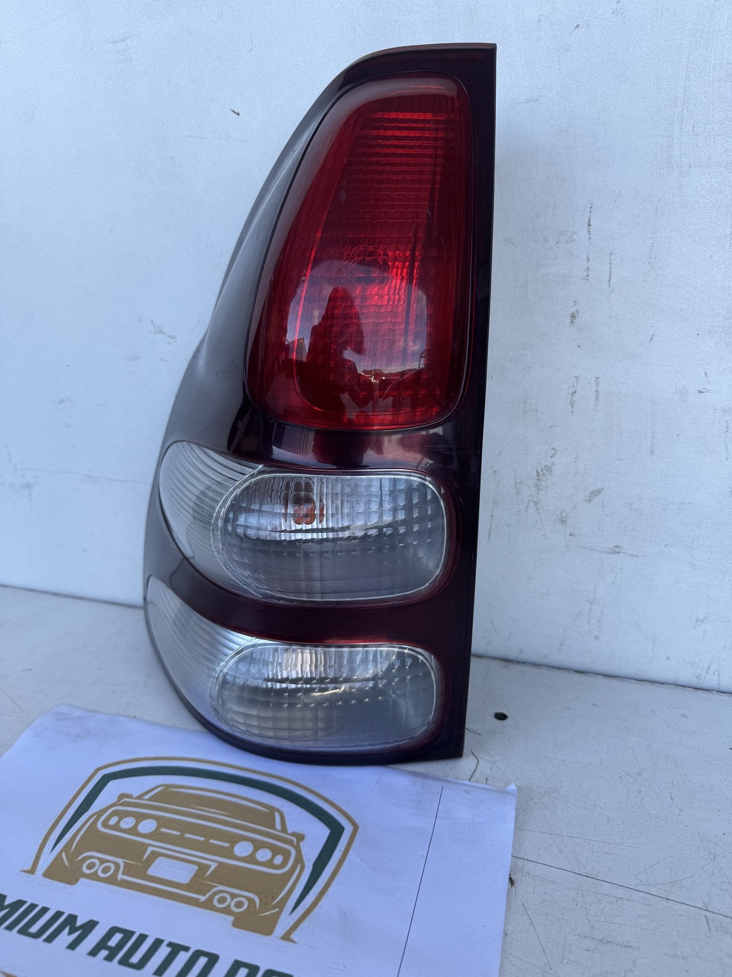 2007 Toyota Land Cruiser Station Wagon Left Taillight