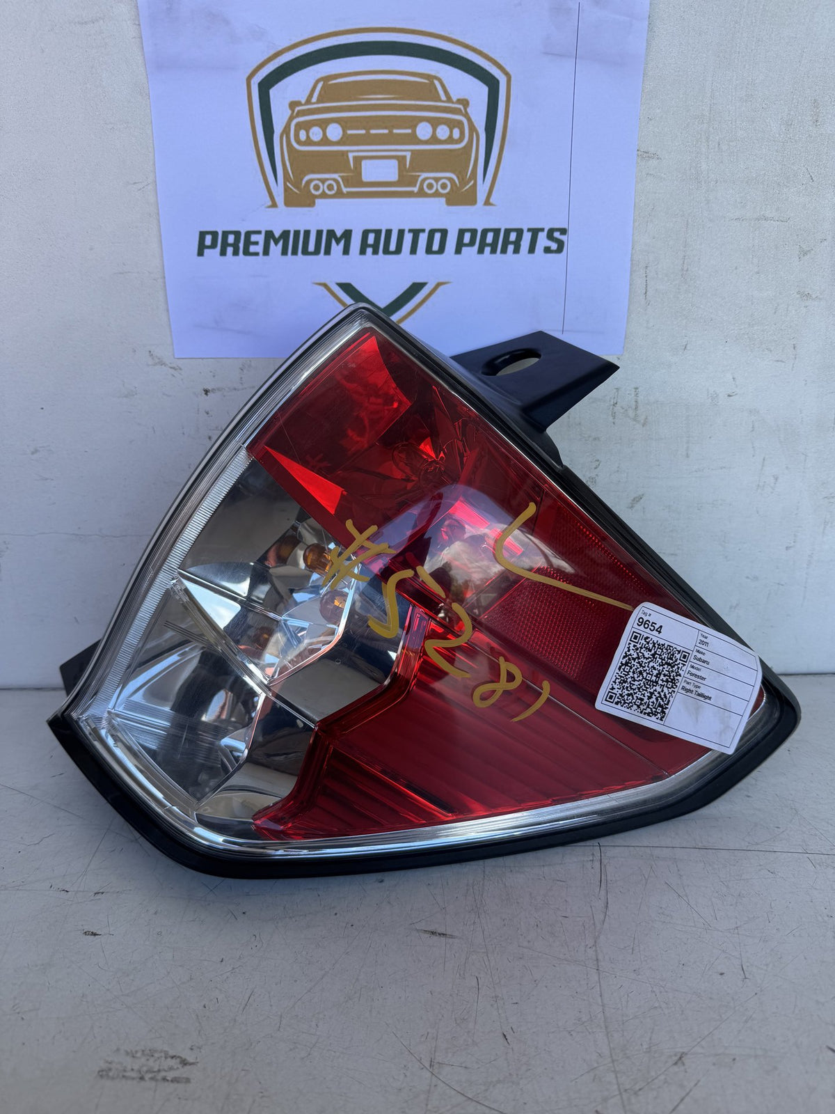 2011 Subaru Forester Right Taillight