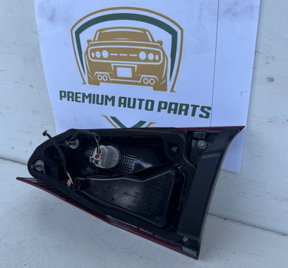 2019  EQ Left Boot Light