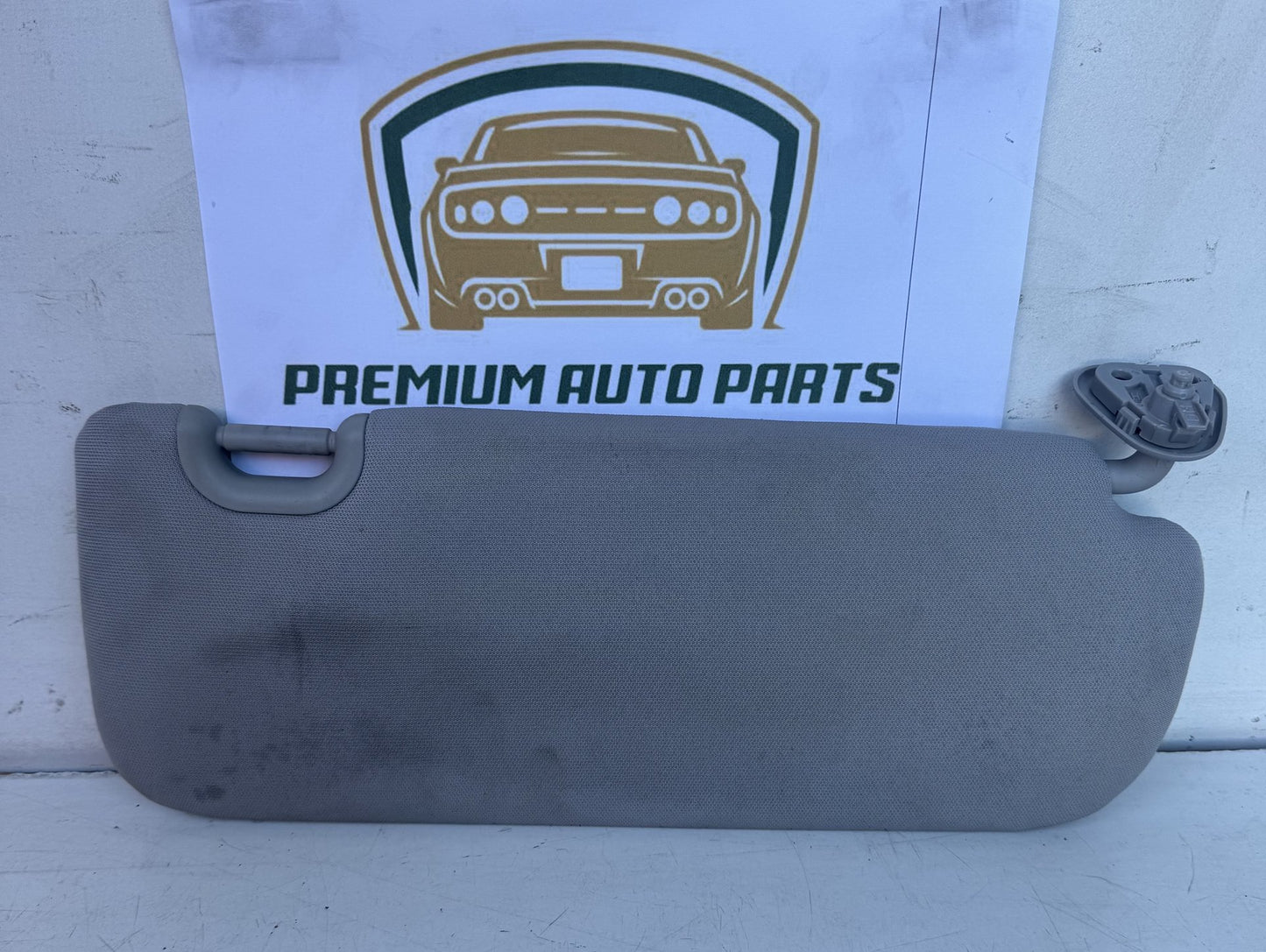 2013  DM Left Sun Visor