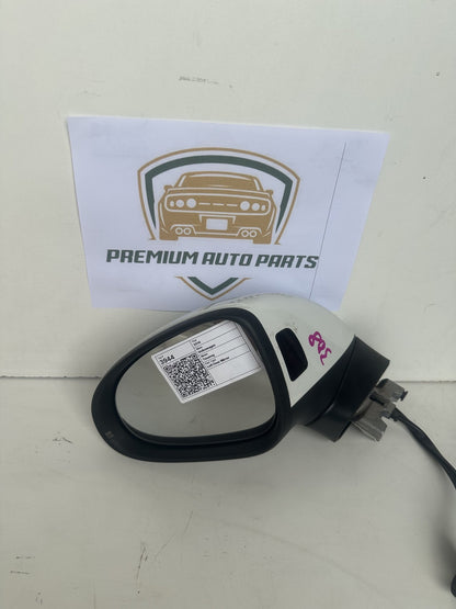 2010-2018 Volkswagen Touareg MK2- 7P SUV Left Door Mirror 021095