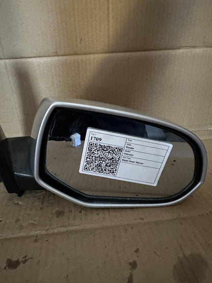 Honda Odyssey Right Door Mirror