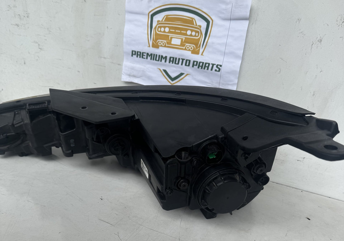 2019  AD Right Headlight