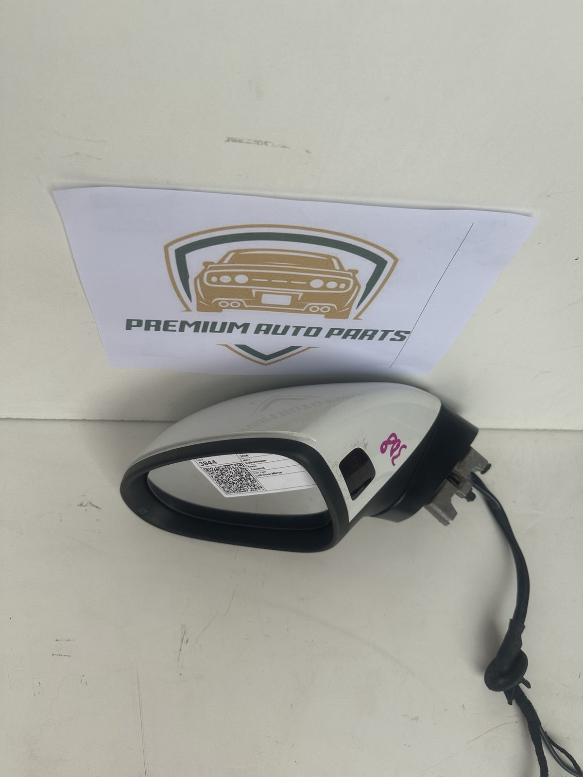 2010-2018 Volkswagen Touareg MK2- 7P SUV Left Door Mirror 021095